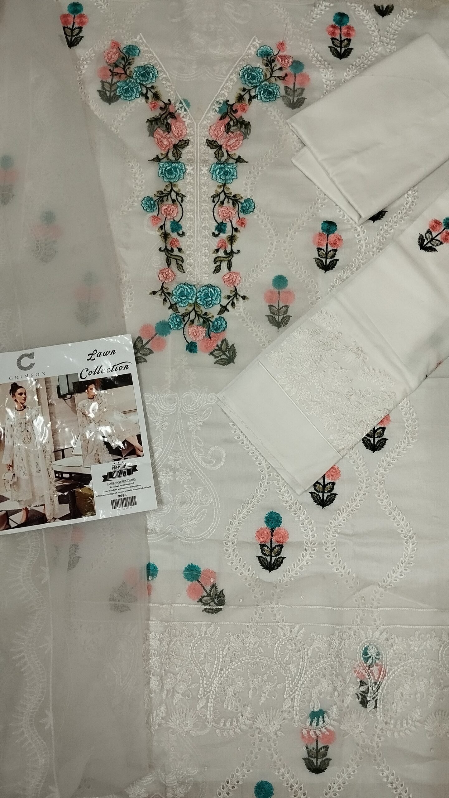 3pc Lawn Dress With Chikankari Embroidered - Organza Dupatta