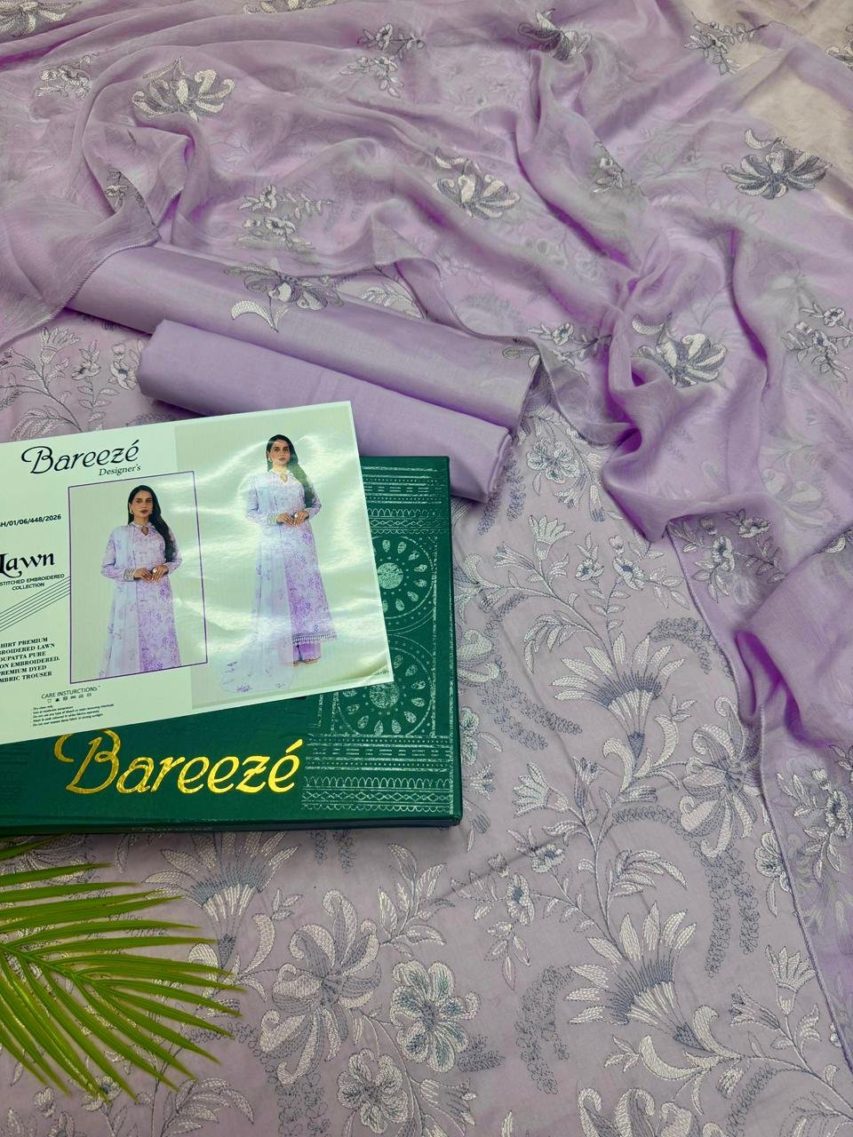 Bareeze Designer Embroidered Lawn Suit 4 Piece Unstitched – Lilac
