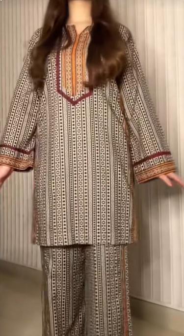 Bin Saeed Most Viral Hit Code Unstitched – Lawn Suit 3 Piece
